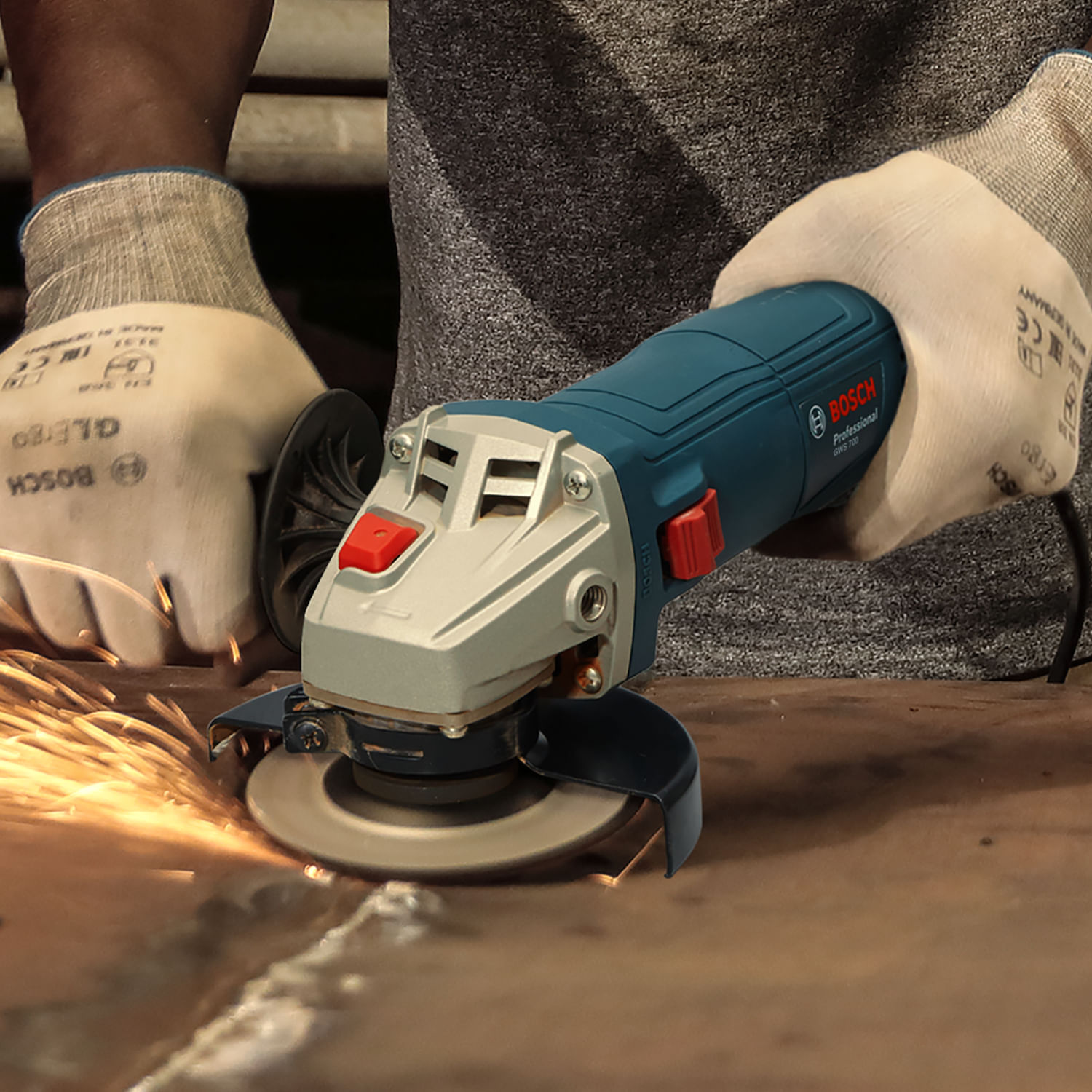 Esmerilhadeira Angular GWS700 4.1/2" 710W Bosch - Imagem 10