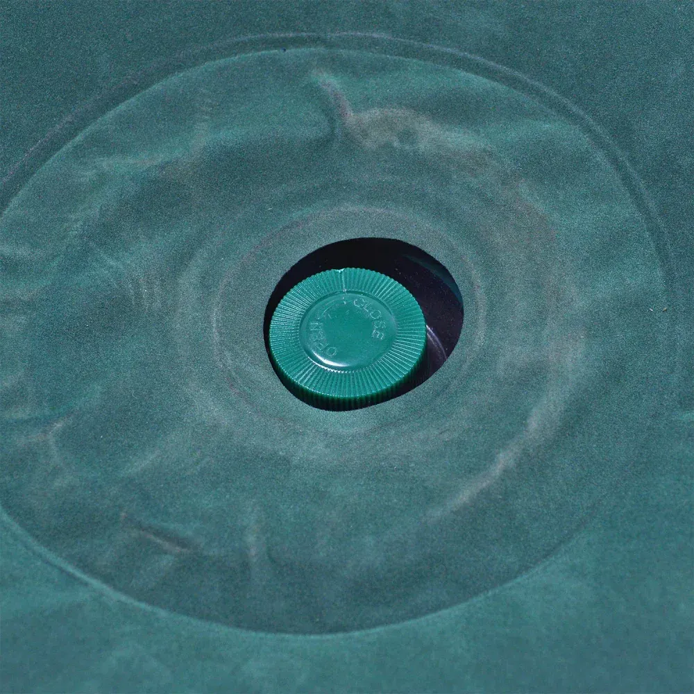 Colchão Inflável de Casal Com Bomba de Pé Embutido Kala - Imagem 4